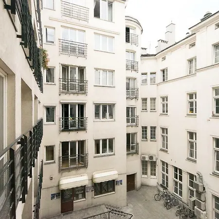 Spacious In Old Town P4you Pl Appartement Krakau